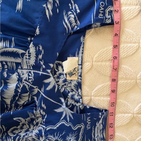 Like new Vintage Blue Hawaiian Print Dress Muu Muu size M - Picture 8 of 9